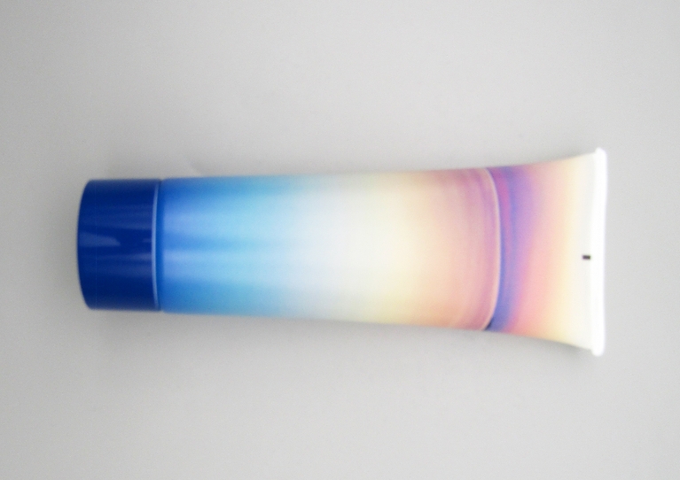 Gradations, including photographic images, can be accurately reproduced.